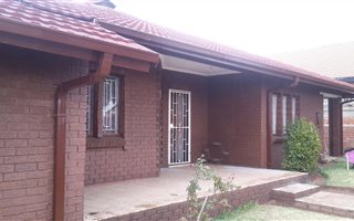 3 Bedroom House in Palmridge