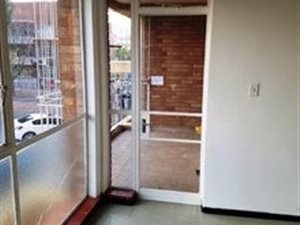 1 Bed Apartment in Krugersdorp Central