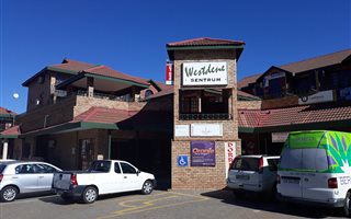98 m² Commercial space in Westdene