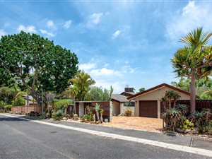 4 Bed House in Parow North