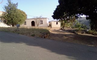 460 m² Land available in Umlazi