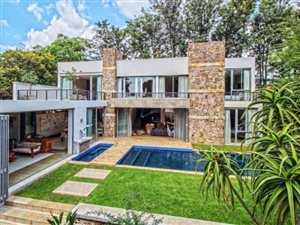 5 Bed House in Waterkloof Ridge