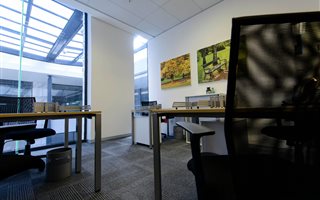 300 m² Office Space in Dainfern