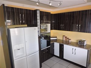 4 Bed House in Witpoortjie