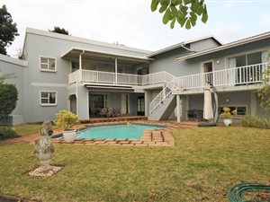 8 Bed House in Ballito