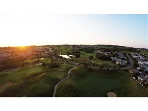 3 Bed Cluster in Jackal Creek Golf Estate