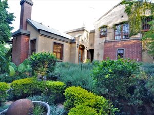 4 Bed House in Groenkloof