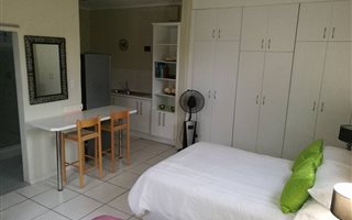 Studio apartment in Brackenfell Central