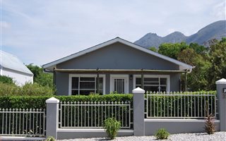 2 Bedroom House in Franschhoek