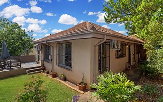 3 Bedroom House in Lukasrand