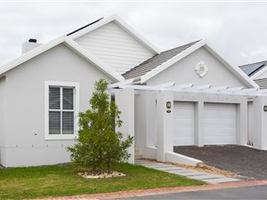 3 Bed House in Val de Vie