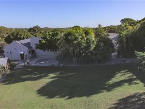 4 Bed House in Sardinia Bay