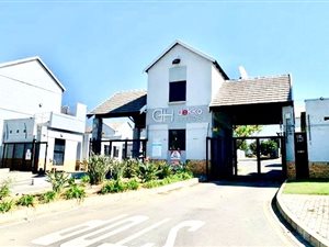 1 Bed Apartment in Halfway Gardens