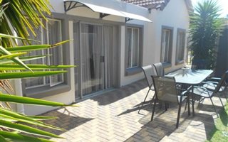 3 Bedroom House in Brooklands