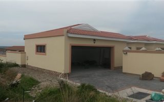 3 Bedroom House in Kamma Park