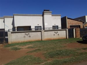 3 Bed House in Vosloorus