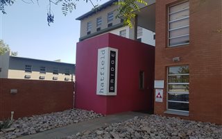 94 m² Commercial space in Hatfield