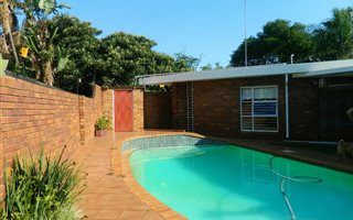 4 Bedroom House in Erasmusrand