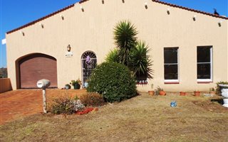 5 Bedroom House in Bethelsdorp