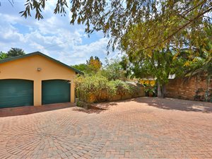 3 Bed House in Johannesburg North