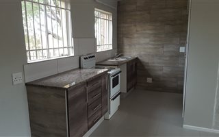 1 Bedroom Apartment in Erasmuskloof