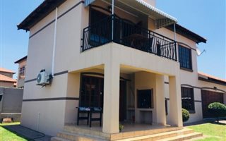 3 Bedroom Cluster in Broadacres