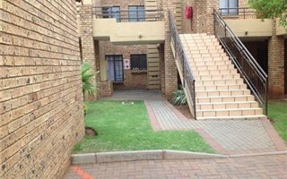 2 Bedroom Townhouse in Eco Park