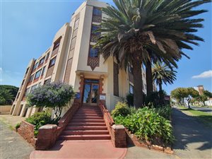 2 Bed House in Troyeville