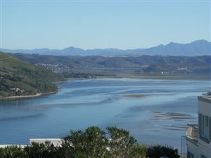 652 m² Land available in The Heads