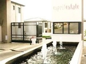 2 Bed Townhouse in Wendywood