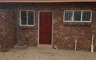 1 Bedroom Flat in Erasmus