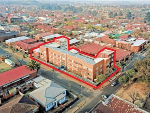 2473 m² Commercial space in Rosettenville