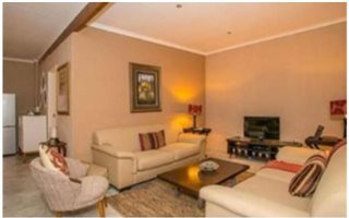 1 Bedroom Garden Cottage in Johannesburg North