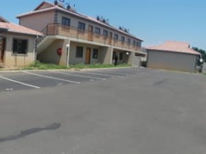 3 Bed Apartment in Caneside