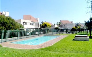 1 Bedroom Townhouse in Bedford Gardens
