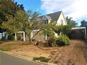 4 Bed House in Northern Paarl