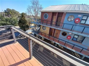 2 Bed Apartment in Willows