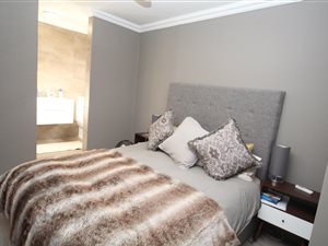 3 Bed Duplex in Hazeldean (Silverlakes Surroundings)