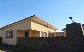 3 Bedroom House in Standerton