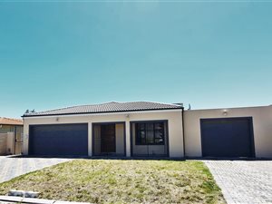 3 Bed House in Vredelust
