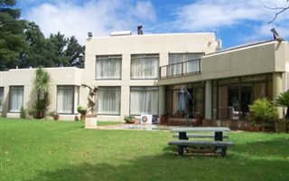 6 Bedroom House in Kaalplaats