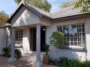 100 m² Commercial space in Newlands