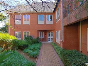 600 m² Commercial space in Bryanston