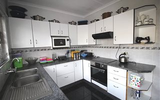 3 Bedroom House in Amalinda