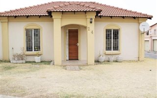 2 Bedroom Cluster in Birch Acres