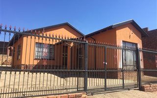 2 Bedroom House in Atteridgeville