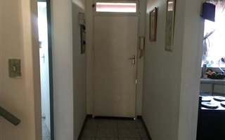 3 Bedroom Apartment in Jeppestown