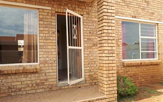 2 Bedroom Townhouse in Fleurdal