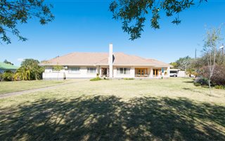 3 Bedroom House in Oudtshoorn
