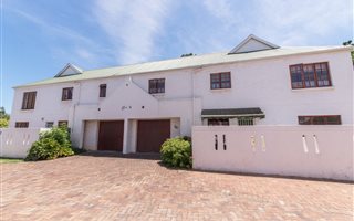 2 Bedroom Flat in Bridgewater